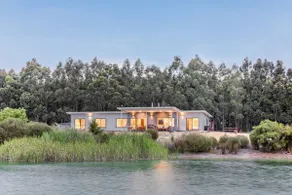 Piper Family Retreat in the Heart of Wine Country - Image 4