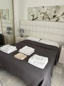 Casa Romero Beau coin privé Maison ensoleillée spacieuse Calme Meilleur emplacement - Image 2