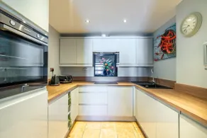 316 Westgate - Image 3
