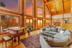 Cozy Valley View Post & Beam Villa! - Image 2