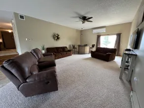 Large 4 bedroom home in the heart of Bagley - Image 5