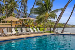 Elegant Island Retreat | Remodeled 2BR/3BA Townhom - Image 2