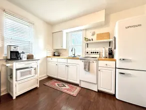 *Southlyn Sunset | Natural Light | 2BR Getaway* - Image 3