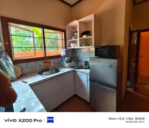 R/1 Itsaris Guest House , own bathroom and kitchen - Image 5