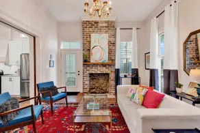 Modern and Sophisticated Home By Forsyth Park - Image 2