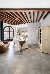 Viola Suite Luxury Canal Door | Central Venice - Image 4