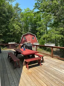 Lakefront Getaway - Image 5