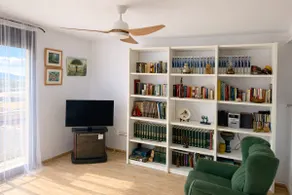 Bright apartment with parking near Peñíscola - Image 2