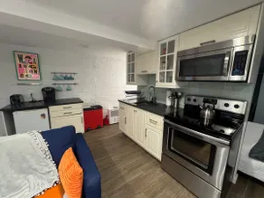 Capitol Cove - Renovated Apartment on the Hill - Image 3