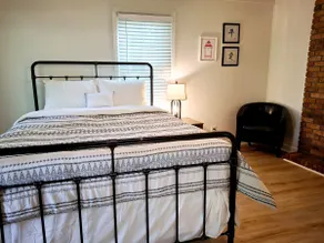 3B1B Cozy & Private & Extended Stays - comfy beds - Image 5