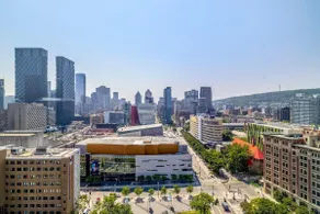 Quartier-des-Festivals Cozy Urban Retreat Pool+Gym - Image 2