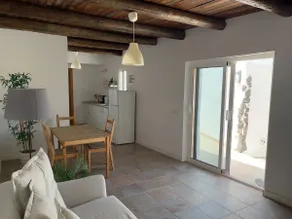 Famara Beach Apartment on the Shore with Pool, Terrace, Gorgeous Ocean/Mountain Views & Wi-Fi; Parking Available - Image 4