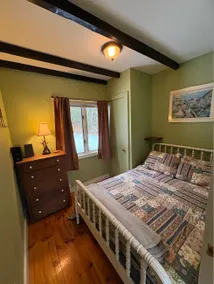 Private Cabin/Pets OK/AC/Minutes to Hiking/Fast WiFi - Image 5