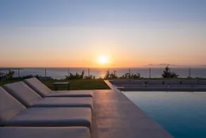 Monte Smith Luxury Villas - Image 3