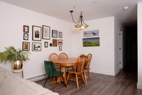 5min Walk to Downtown, great for families/groups - Image 3