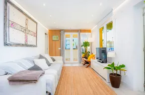 Modern Apartment 200 m frm beach - Image 2