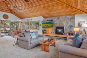 Oasis in Sunriver-Hot Tub, Good Dog-OK/SHARC&Bikes - Image 5