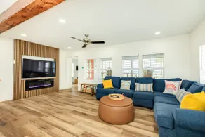 Fully Remodeled 2026– Beach Views, Steps to Beach - Image 2
