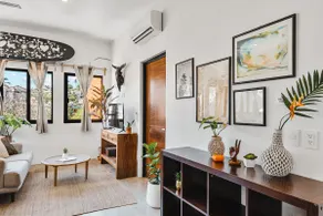 Downtown Penthouse - steps from main beach access - Image 2