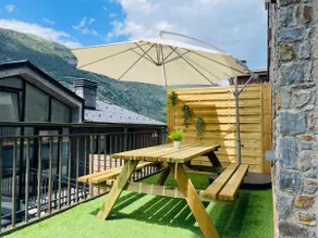 Canillo:Terrace+Pk fre+W 500Mb+Nflix/HUT1-005213. - Image 5