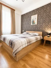 Spacious & Quiet stay Near Vake Park • Bright - Image 2