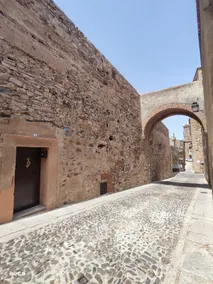 Arco de la Estrella Apartment. + Parking - Image 4