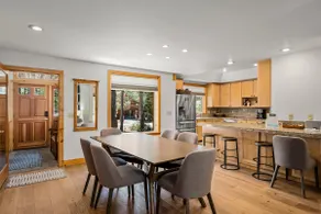 Pet-Friendly Lodge | Walk to Clubhouse & Dining - Image 5