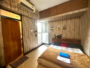 Being local - A Self serviced 2BHK - City centre. - Image 2