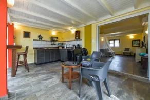 Tropical Cottage w/ Pool - Image 5