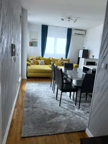 Pleasure Lux1 Apartment - Image 4