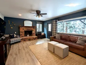Fam+Pet Friendly | Peaceful Cozy Chalet Near Town - Image 4
