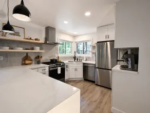 Fam+Pet Friendly | Peaceful Cozy Chalet Near Town - Image 2