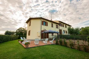 Le Sorelle, Minnie's Cottage - Image 2