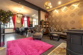Old Abbey House - up to 20 Persons - Image 2