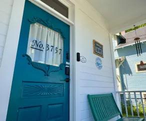 Tonquin's Rest Guest Suite in Astoria, Oregon - Image 4