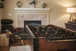 Wunderschönes Haus mit Spielzimmer und Badewanne von Old Mill mit Starbucks-Geschenkkarte - Image 3