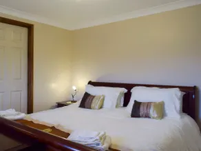 Moorings House - Image 5