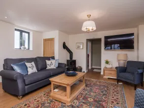 Coachman's Cottage - Ukc2773 - Image 2