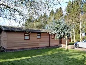 Cedar Lodge - Image 2