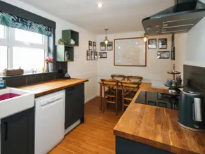 Mackenzie Cottage - Image 3