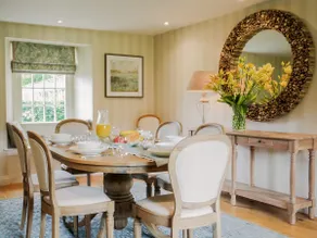 Garden Cottage - Image 4