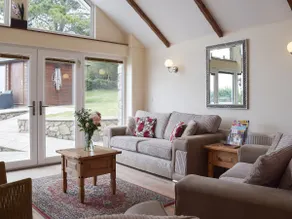 Brynymor Cottage - Image 2