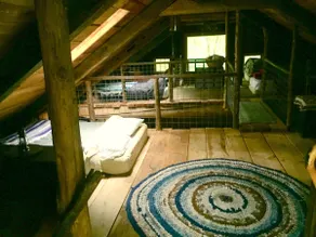 Sticks and Stones Farm - the Tulip Log Cabin - Image 5