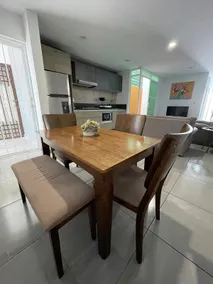 Modern apartment, 5 min forum, wifi, a/c and garage - Image 5