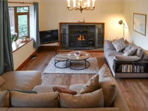 Rowan House - Image 4