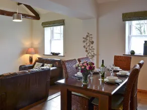 Manor Farm Cottage - Image 4