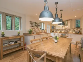 Hall Cottage - Image 5