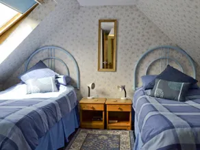 Waterfall Cottage - Image 5