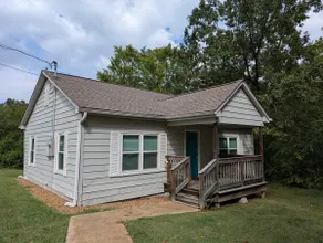 Quiet Country House (less than 1 min to ASU!) - Image 2