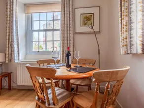 The Cottage - Image 4